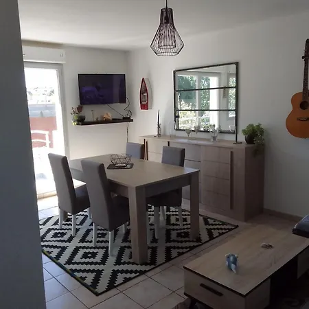 Les Baigneurs Tres Calme 2 58 M2 Parking Prive Et Balcon *